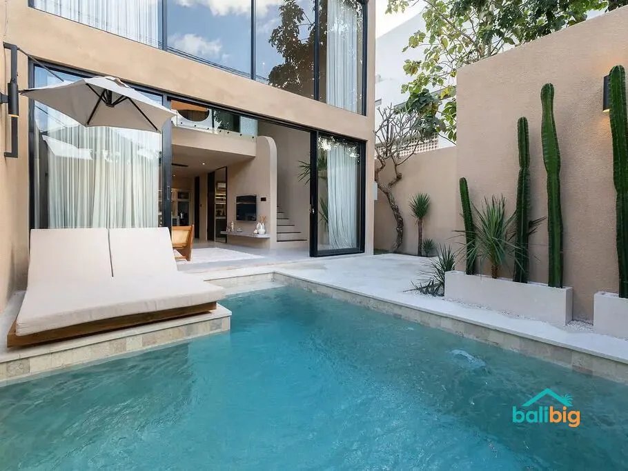 Sunset Hills Bingin in Uluwatu